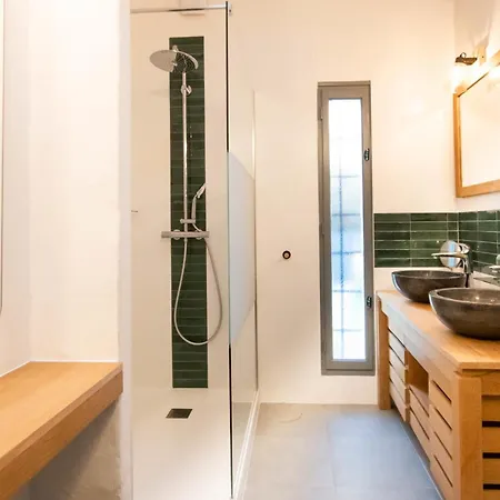 Des Landes - Jacuzzi Дом отдыха