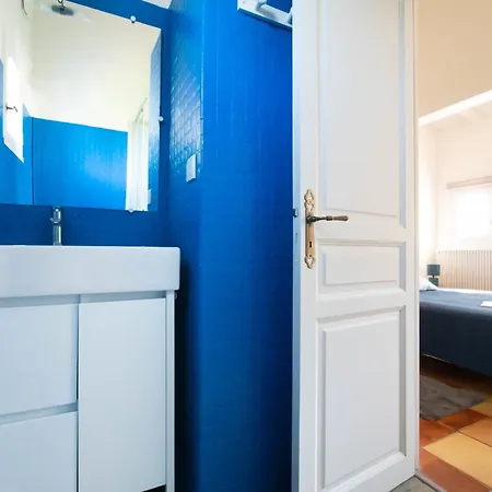 Des Landes - Jacuzzi Дом отдыха *